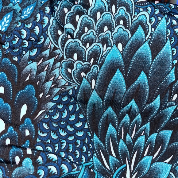 Long sleeve silky top shirt size S - Picture 7 of 7